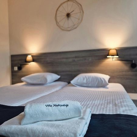 Villa 米兹多洛杰 外观 照片